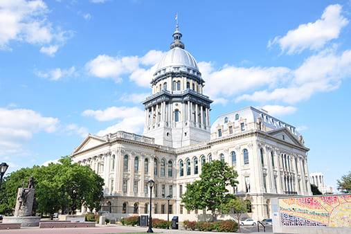 Illinois Poised to Become Latest State to Mandate Pay Transparency