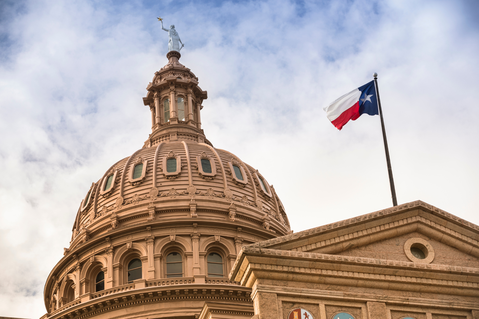 In Nationwide Edict, Texas Federal Court Vacates Salary Threshold Final ...